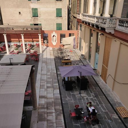 Una Finestra Speciale Su Palazzo Rosso. Monolocale Janov Exteriér fotografie